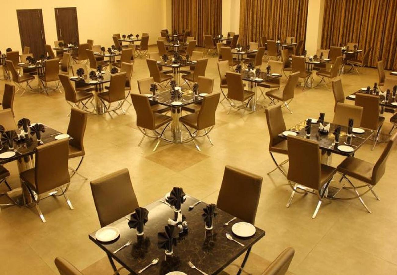 Khanvel Resort Silvassa Exterior foto